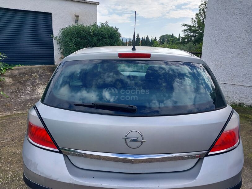 Foto del OPEL Astra 1.3CDTi Essentia