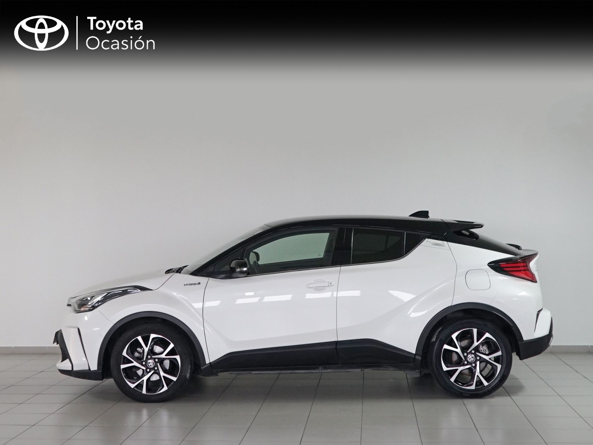 Foto del TOYOTA C-HR 180H Advance