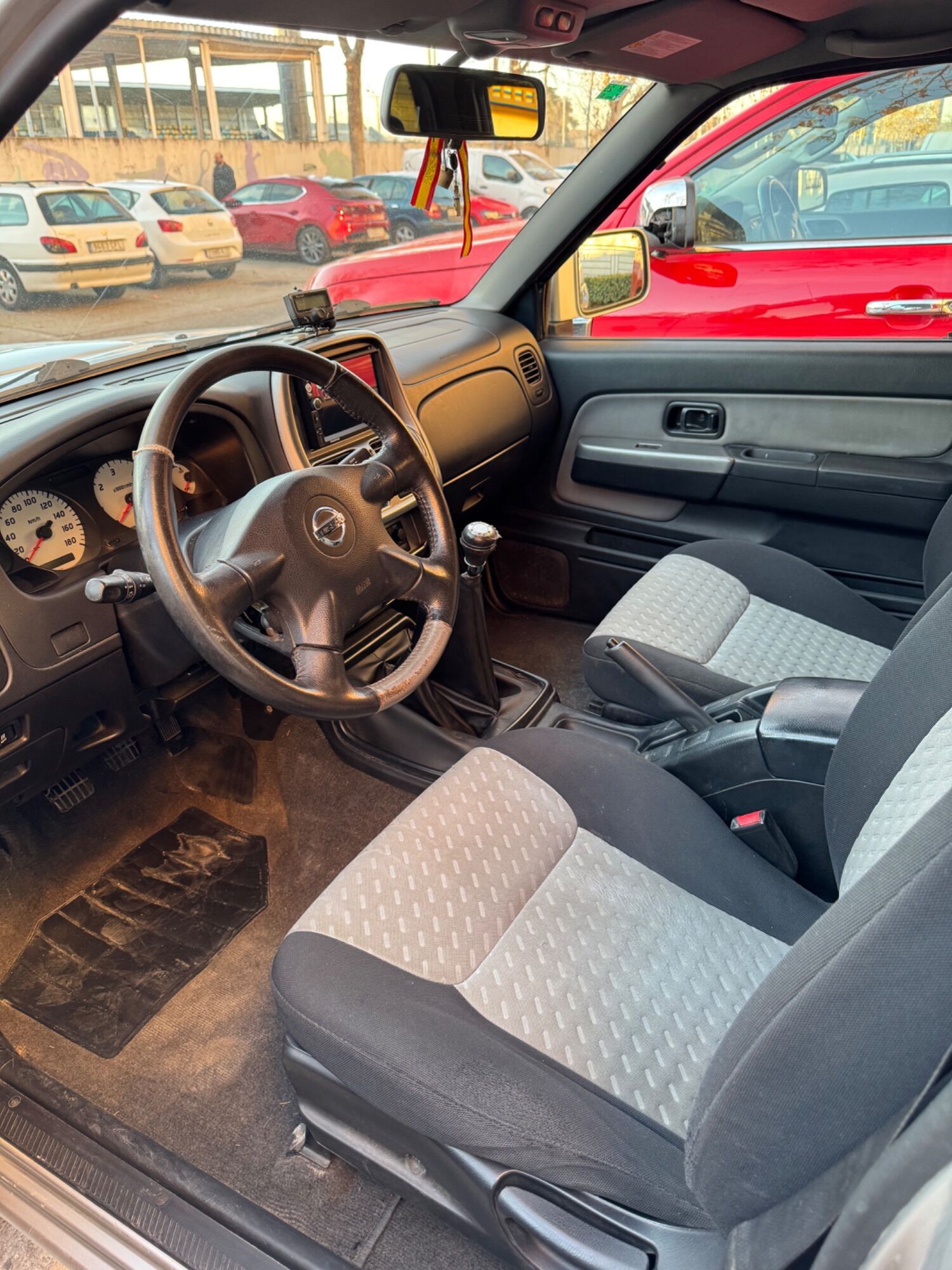 Foto del NISSAN Pick Up Pick-up 4x4 DCb. Rally Raid