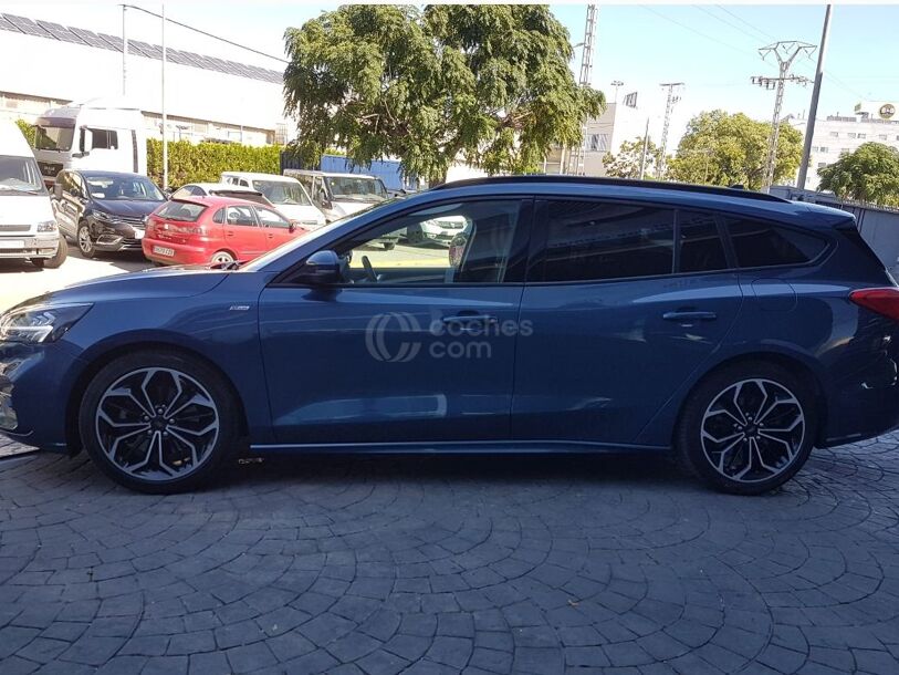 Foto del FORD Focus Sportbreak 1.0 Ecoboost MHEV ST Line