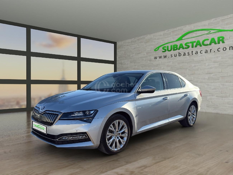 Foto del SKODA Superb Combi 1.4 TSI iV P-HEV Style DSG