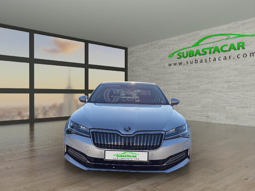 Foto del SKODA Superb Combi 1.4 TSI iV P-HEV Style DSG
