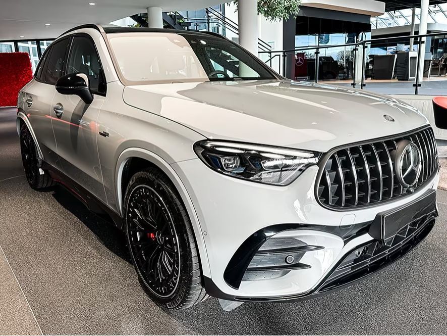 MERCEDES Clase GLC (GLC 63 S AMG Performance) en Barcelona