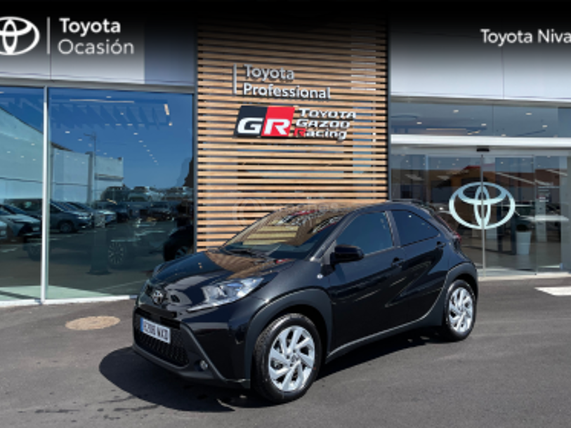 Foto del TOYOTA Aygo X Cross Play