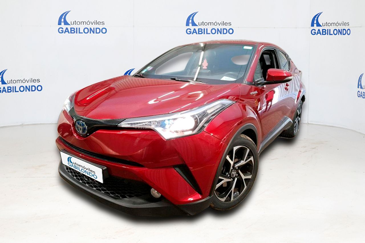 TOYOTA C-HR (1.8 125H Active) en Valladolid