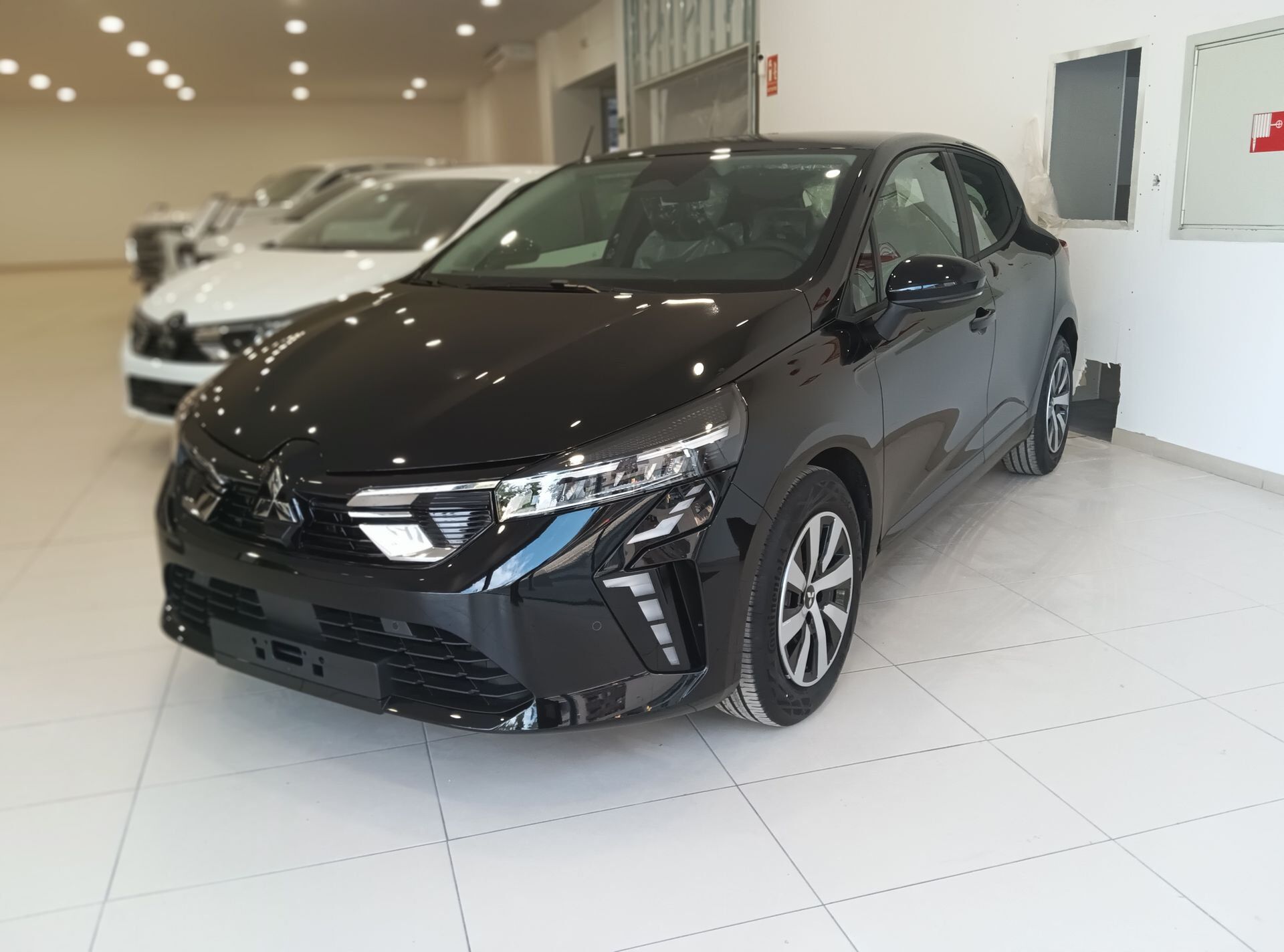 MITSUBISHI Colt (100T GLP Motion) en Barcelona