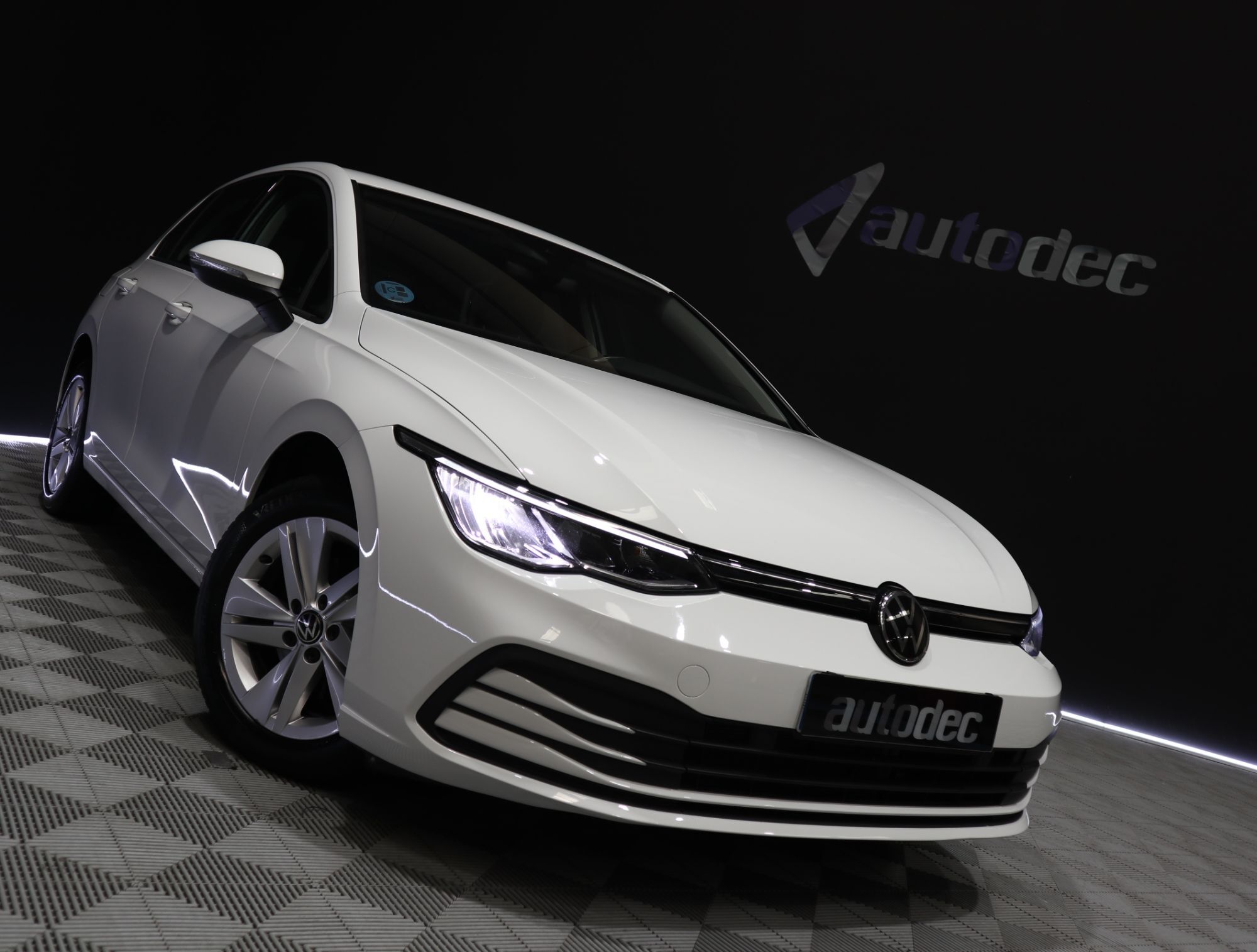 Foto del VOLKSWAGEN Golf 1.0 TSI Life 81kW