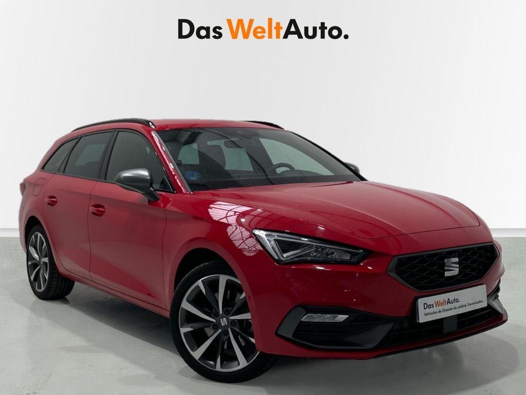 SEAT León (1.4 e-Hybrid S&S FR Go XL DSG 150 kW (204 CV)) en Barcelona