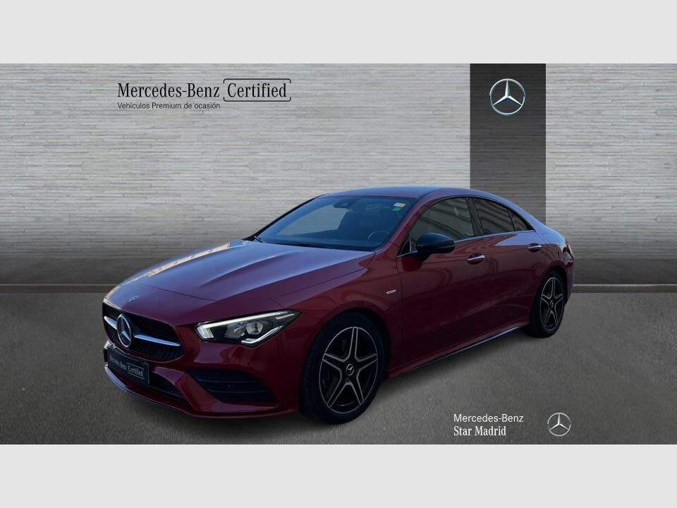 MERCEDES Clase CLA (CLA 200 D DCT) en Madrid