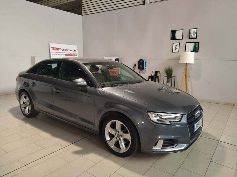 Foto del AUDI A3 Sedán 1.6TDI Sport Edition 85kW