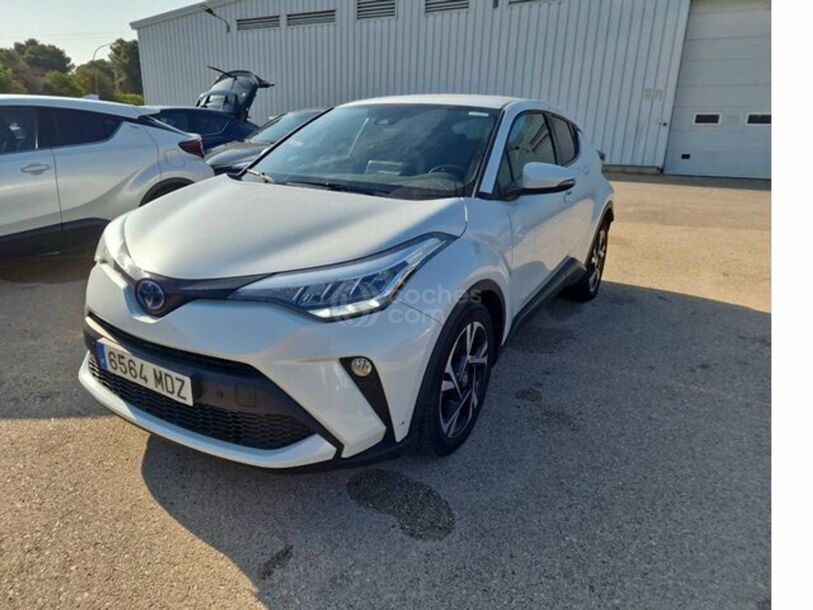 Foto del TOYOTA C-HR 125H Advance