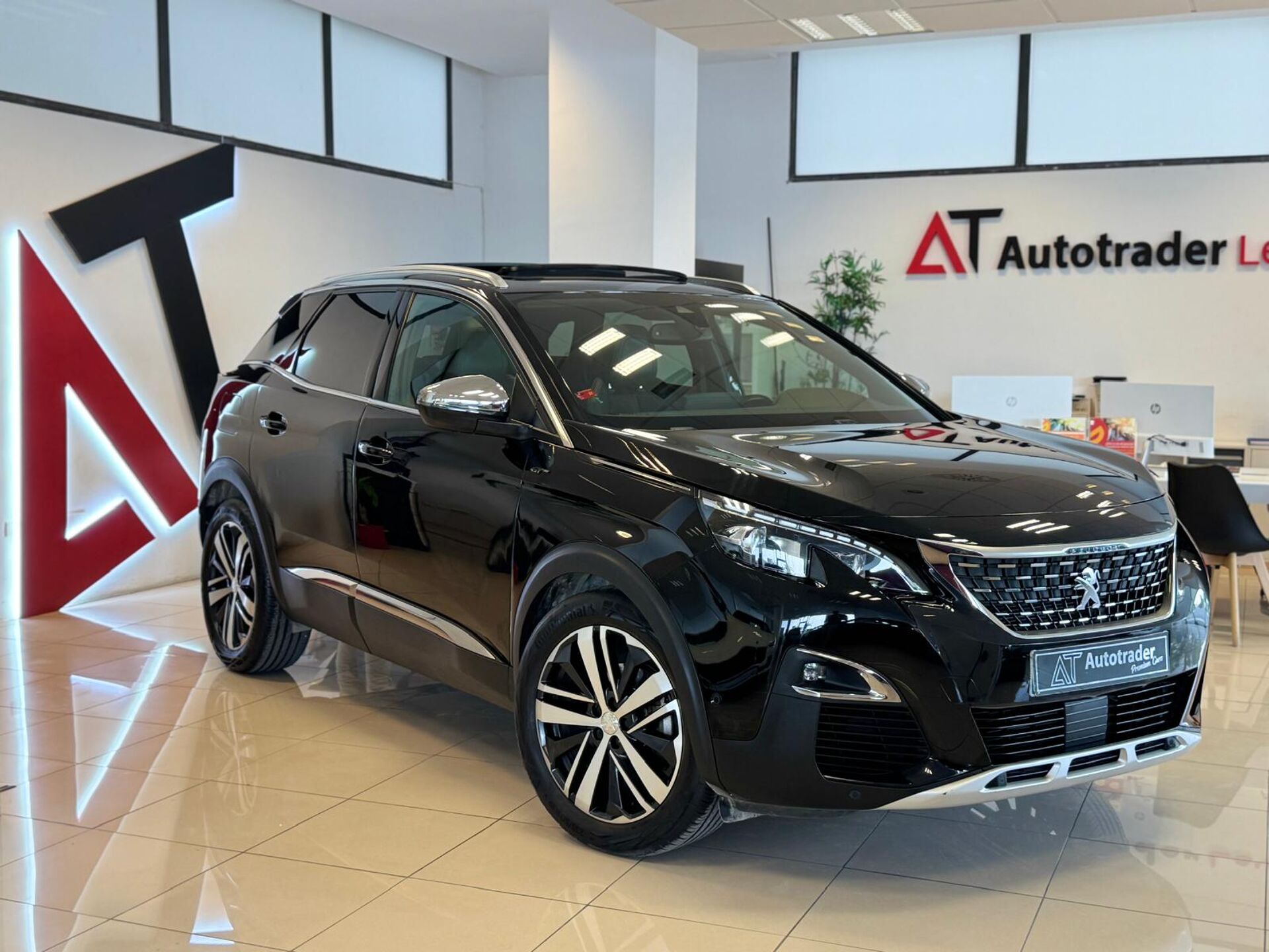 Imagen de PEUGEOT 3008 SUV