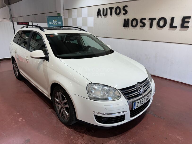 Foto del VOLKSWAGEN Golf Variant 1.9TDI Advance DSG