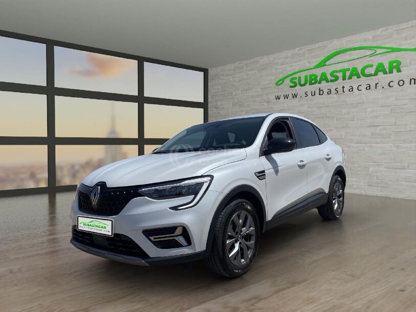 Foto del RENAULT Arkana 1.3 TCe Evolution EDC 103kW