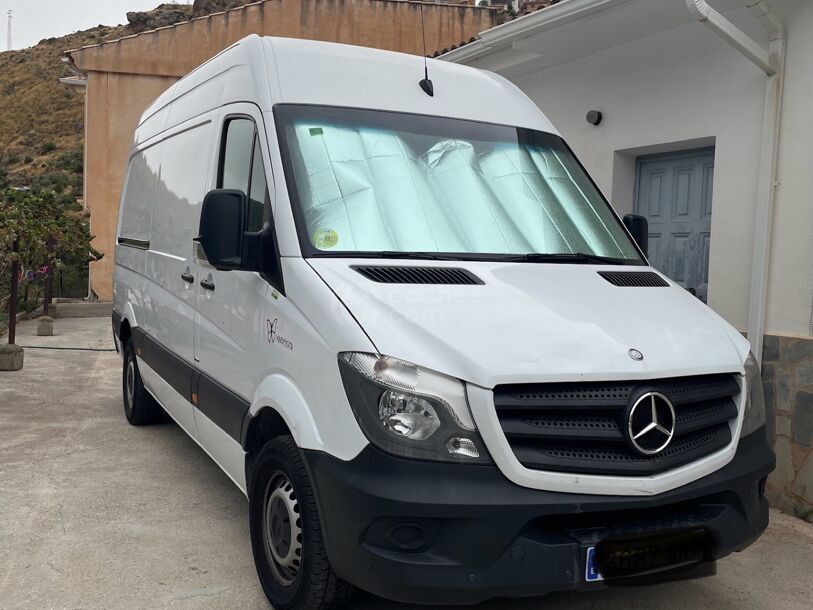 Foto del MERCEDES Sprinter Furgón 313CDI Medio T.E.