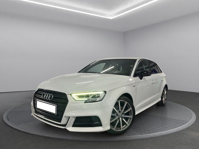 AUDI A3 (S line 35 TFSI 110 kW (150 CV) S tronic) en Alicante