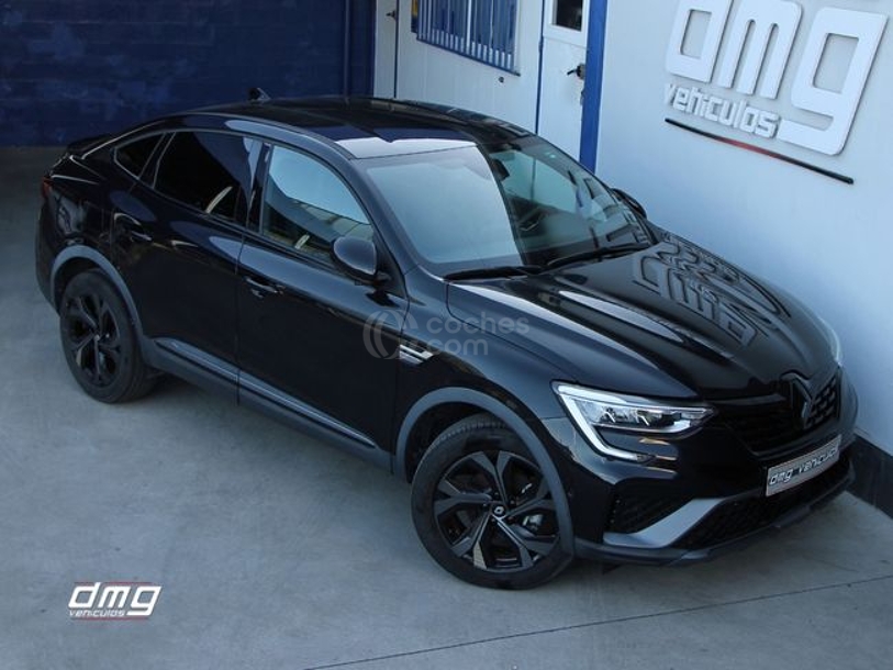 Foto del RENAULT Arkana 1.6 E-Tech R.S.Line Fast Track 105kW