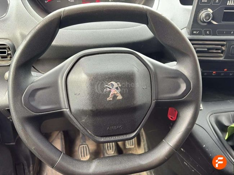 Foto del PEUGEOT Partner 1.5BlueHDI Premium Standard 1000kg 100