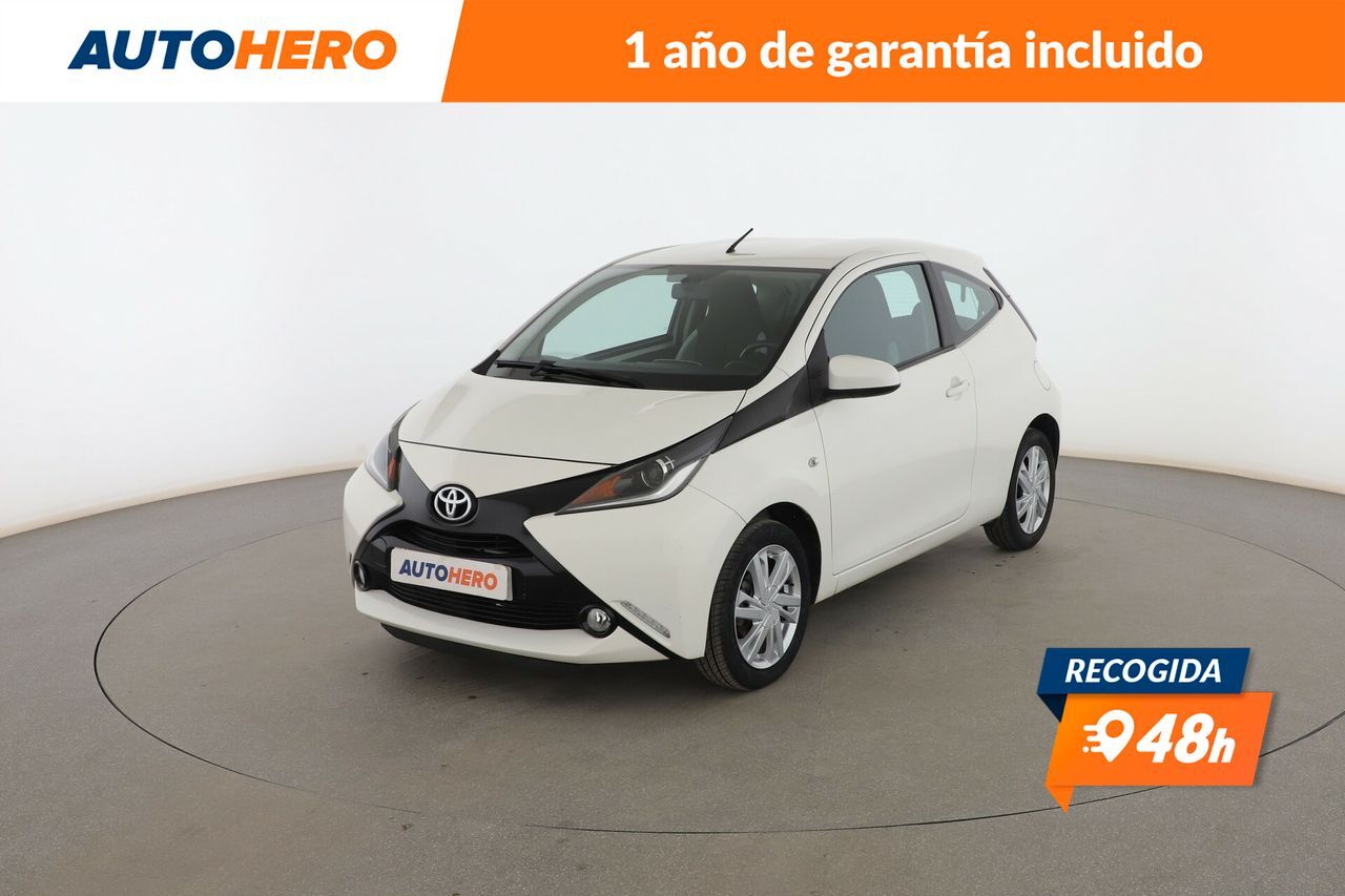 TOYOTA Aygo (1.0 X-Play) en Madrid