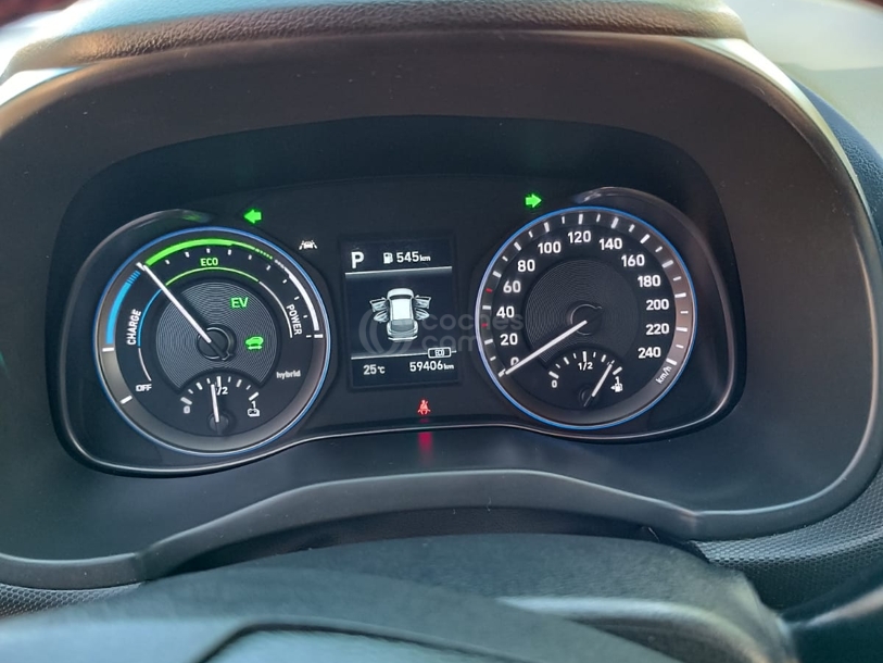 Foto del HYUNDAI Kona HEV 1.6 GDI DT Tecno Red