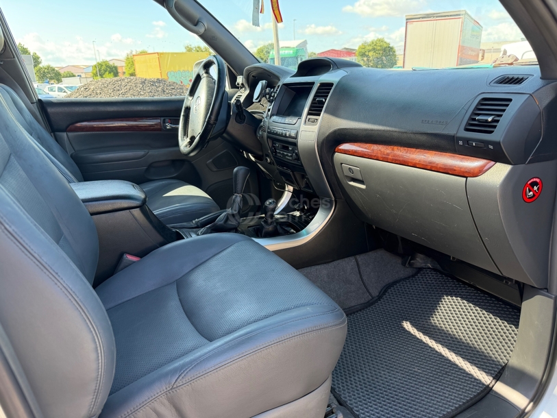 Foto del TOYOTA Land Cruiser 3.0 D4-D VXL