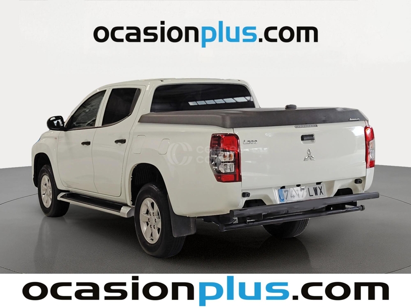 Foto del MITSUBISHI L200 2.2DI-D Doble Cabina 6AT M-PRO