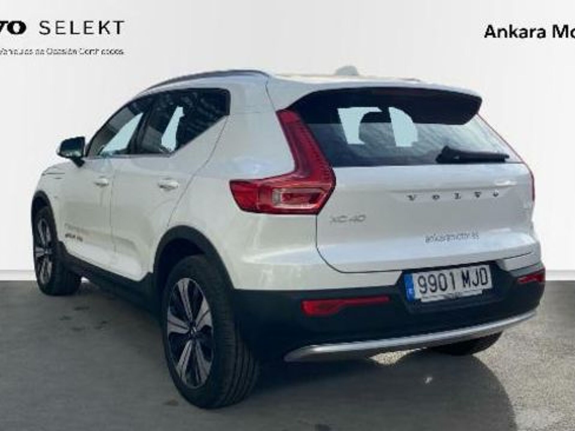 Imagen 2 de VOLVO XC40