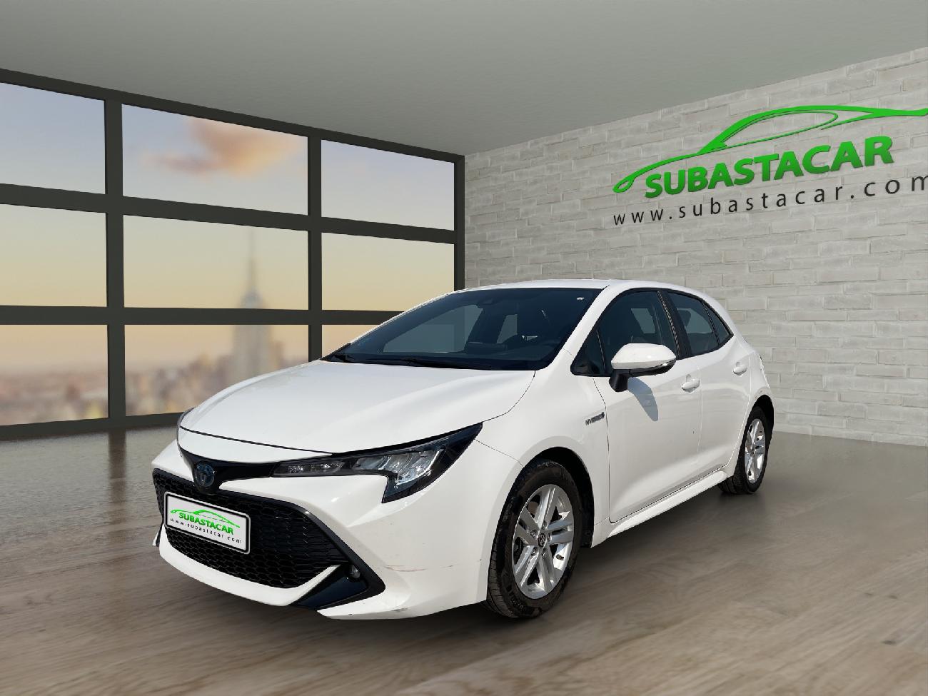 TOYOTA Corolla (Corolla 1.8 125H BUSINESS PLUS E-CVT (122CV)) en Madrid