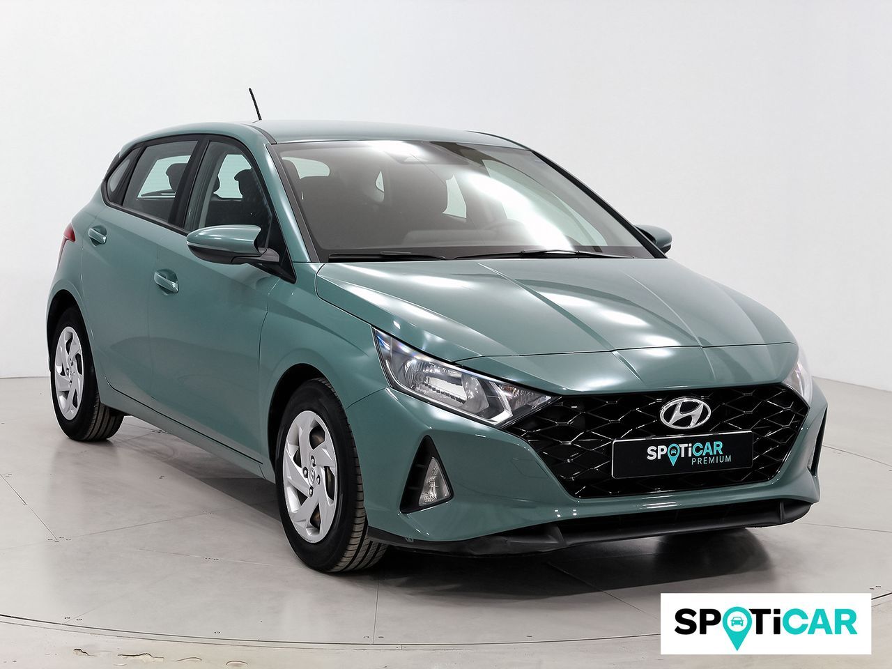 HYUNDAI i20 (1.0 TGDI 74kW (100CV) Klass) en Barcelona
