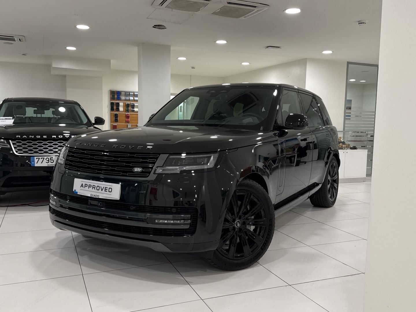 LAND ROVER Range Rover (3.0 Si6 PHEV HSE AWD Auto 405 kW (550 CV)) en Barce