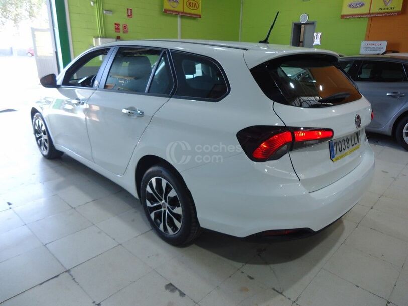 Foto del FIAT Tipo 1.3 Multijet II Mirror