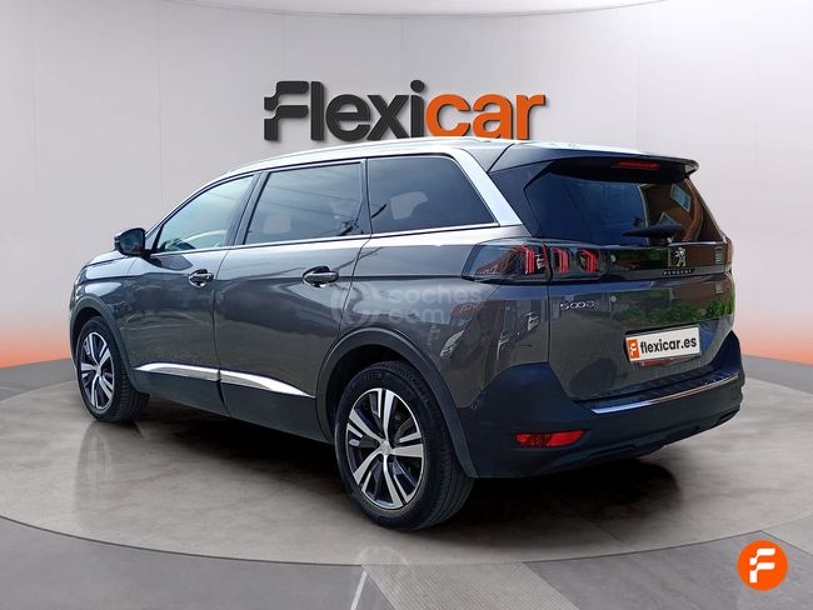 Foto del PEUGEOT 5008 Hybrid Allure Pack 136 eDCS6