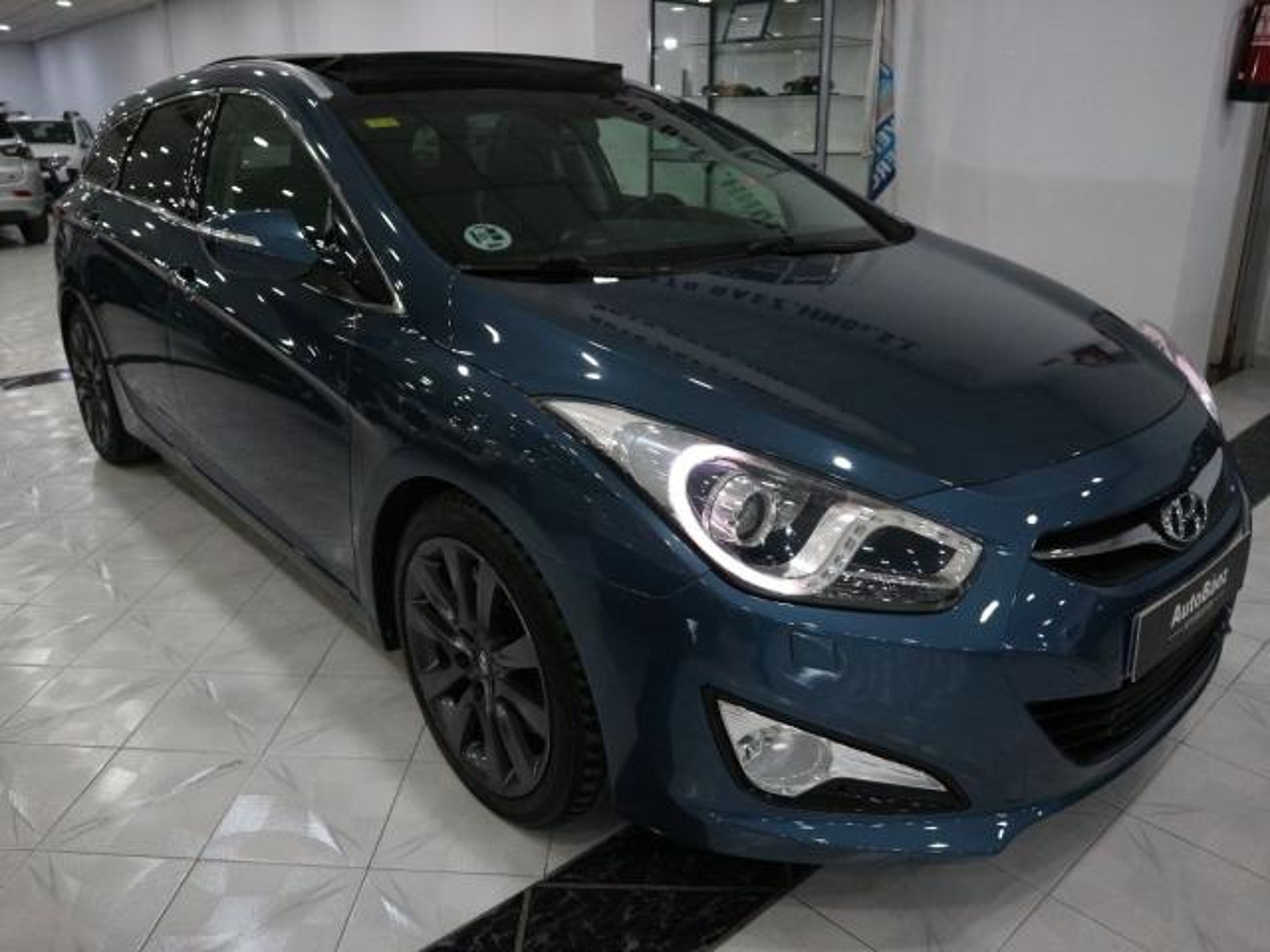 Imagen de HYUNDAI i40