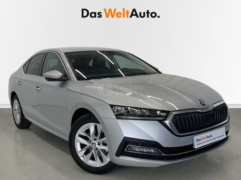 Foto del SKODA Octavia 1.5 TSI MHEV Selection DSG