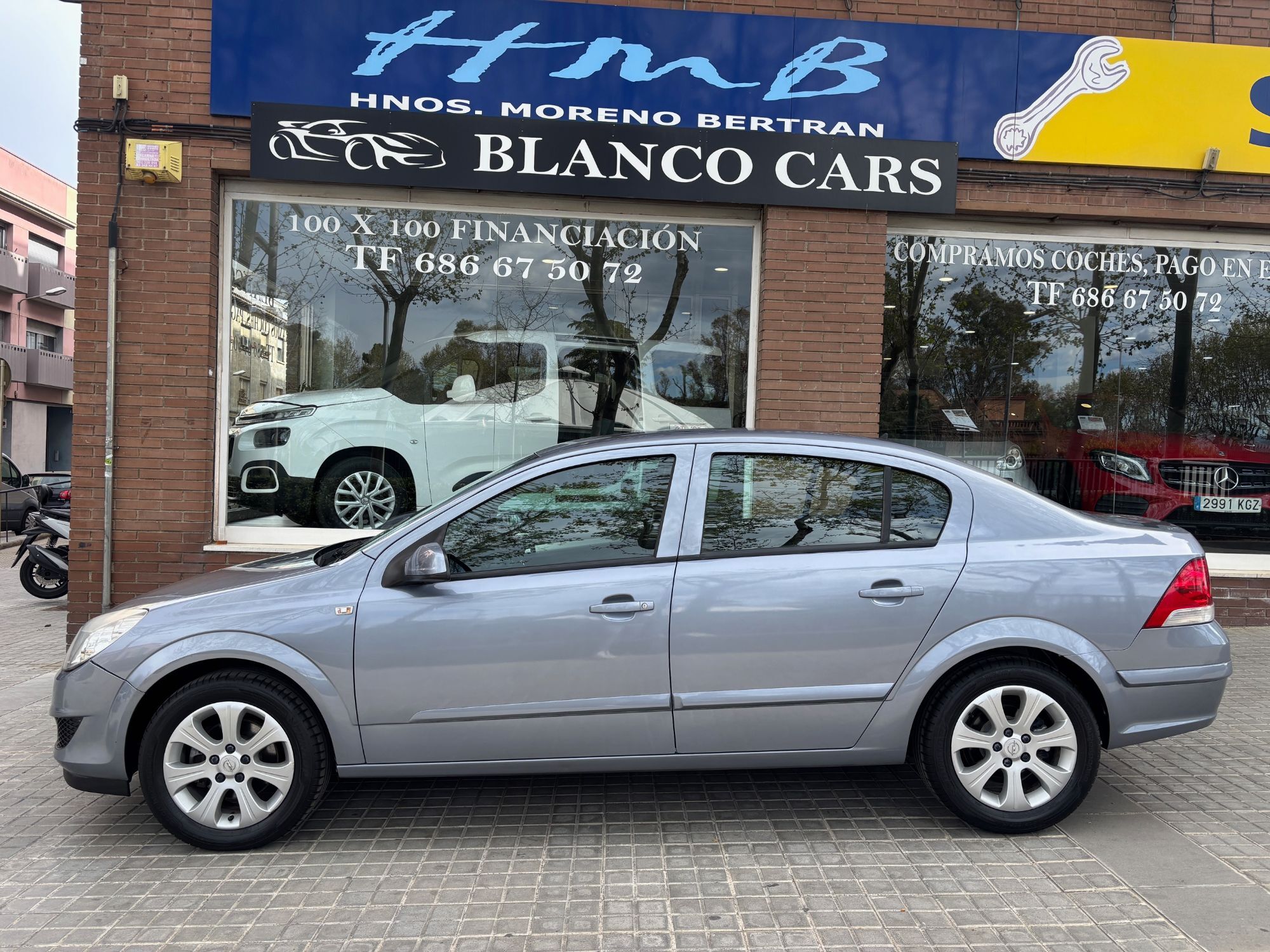 Foto del OPEL Astra Sedán 1.6 Energy