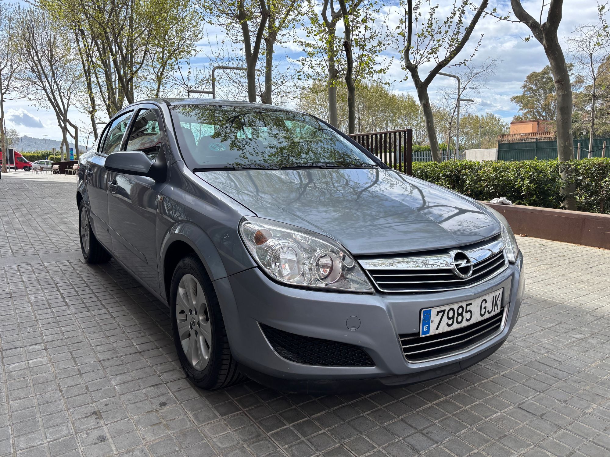 Foto del OPEL Astra Sedán 1.6 Energy