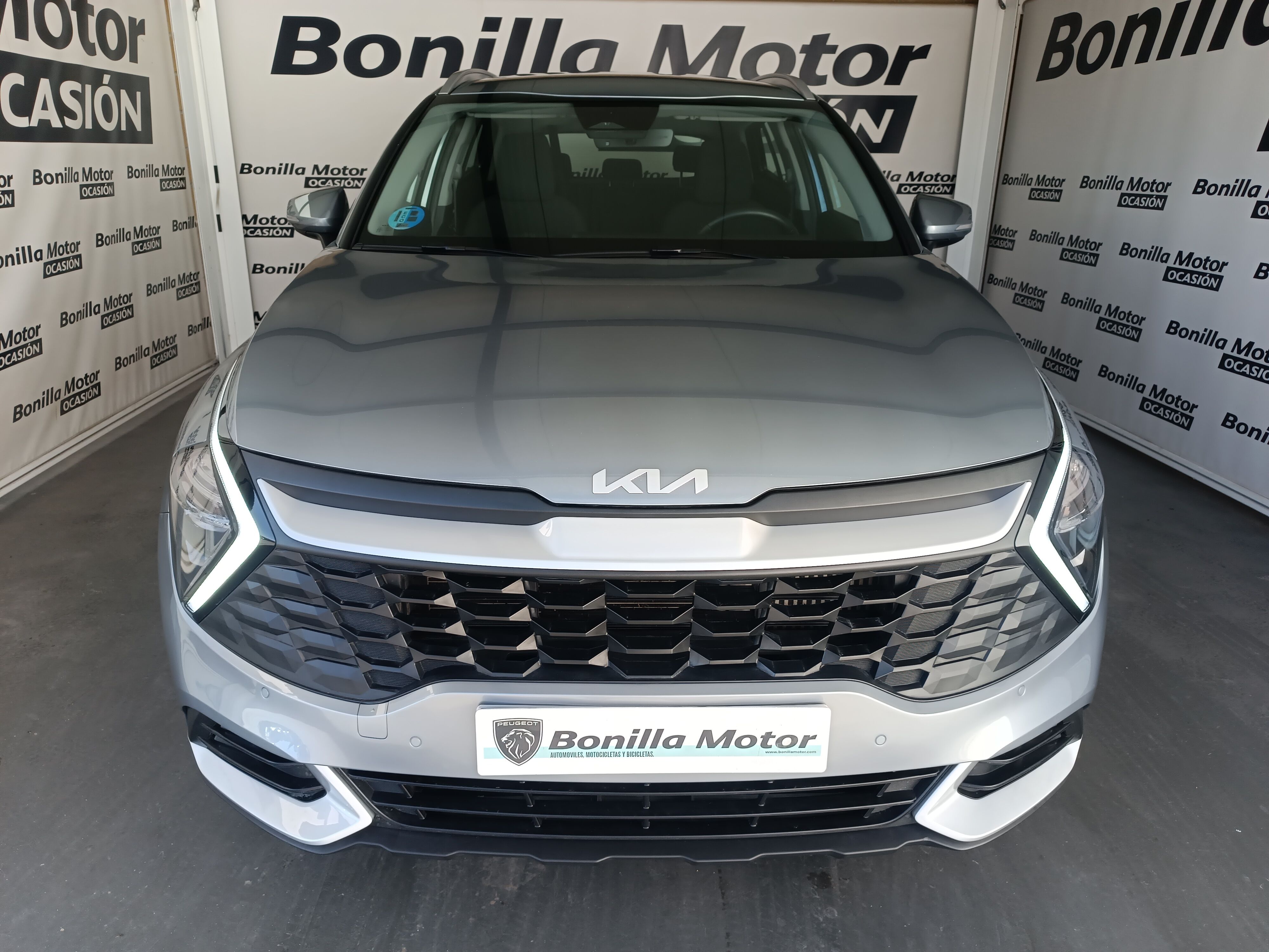 Foto del KIA Sportage 1.6 T-GDi MHEV Drive 18" 160