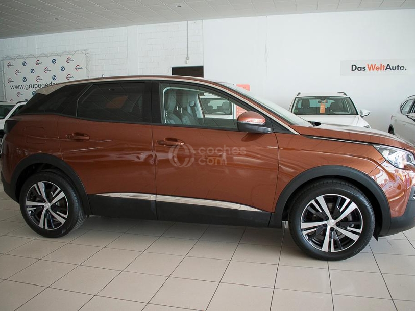 Foto del PEUGEOT 3008 1.5BlueHDi Allure S&S 130