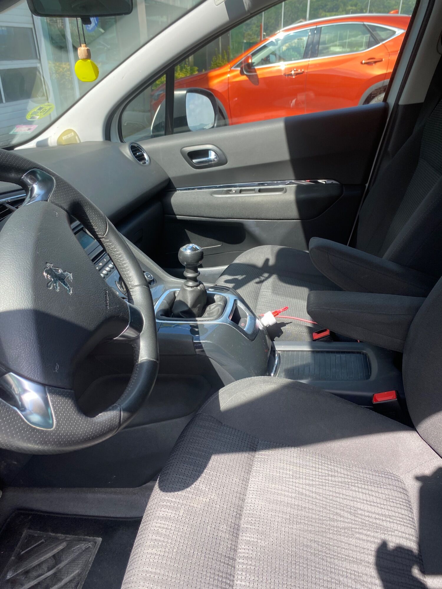 Foto del PEUGEOT 5008 1.6HDI FAP Style 115