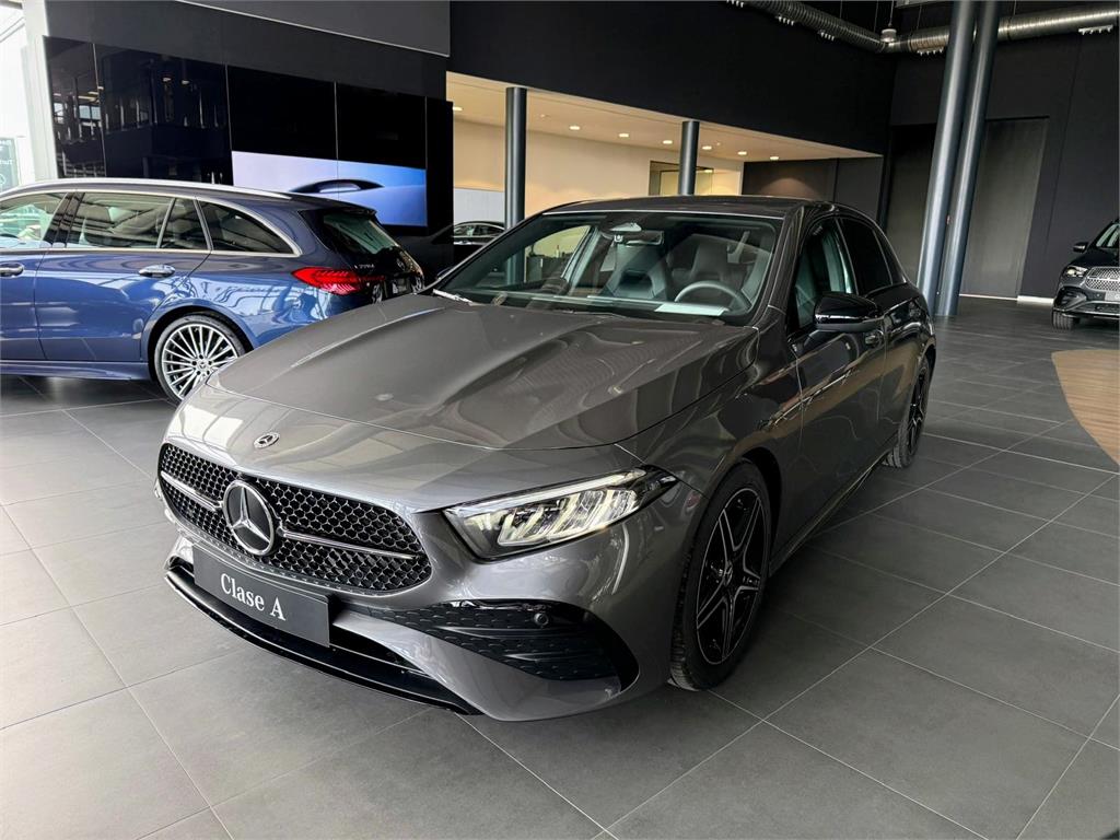 MERCEDES Clase A (A 180) en Lugo