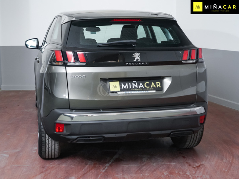 Foto del PEUGEOT 3008 1.2 S&S PureTech Allure 130