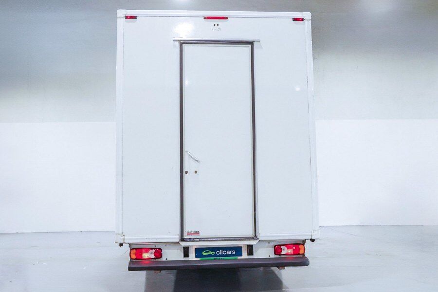 Foto del PEUGEOT Boxer Chasis Cabina 2.2BlueHDI 435 L3 S&S 140