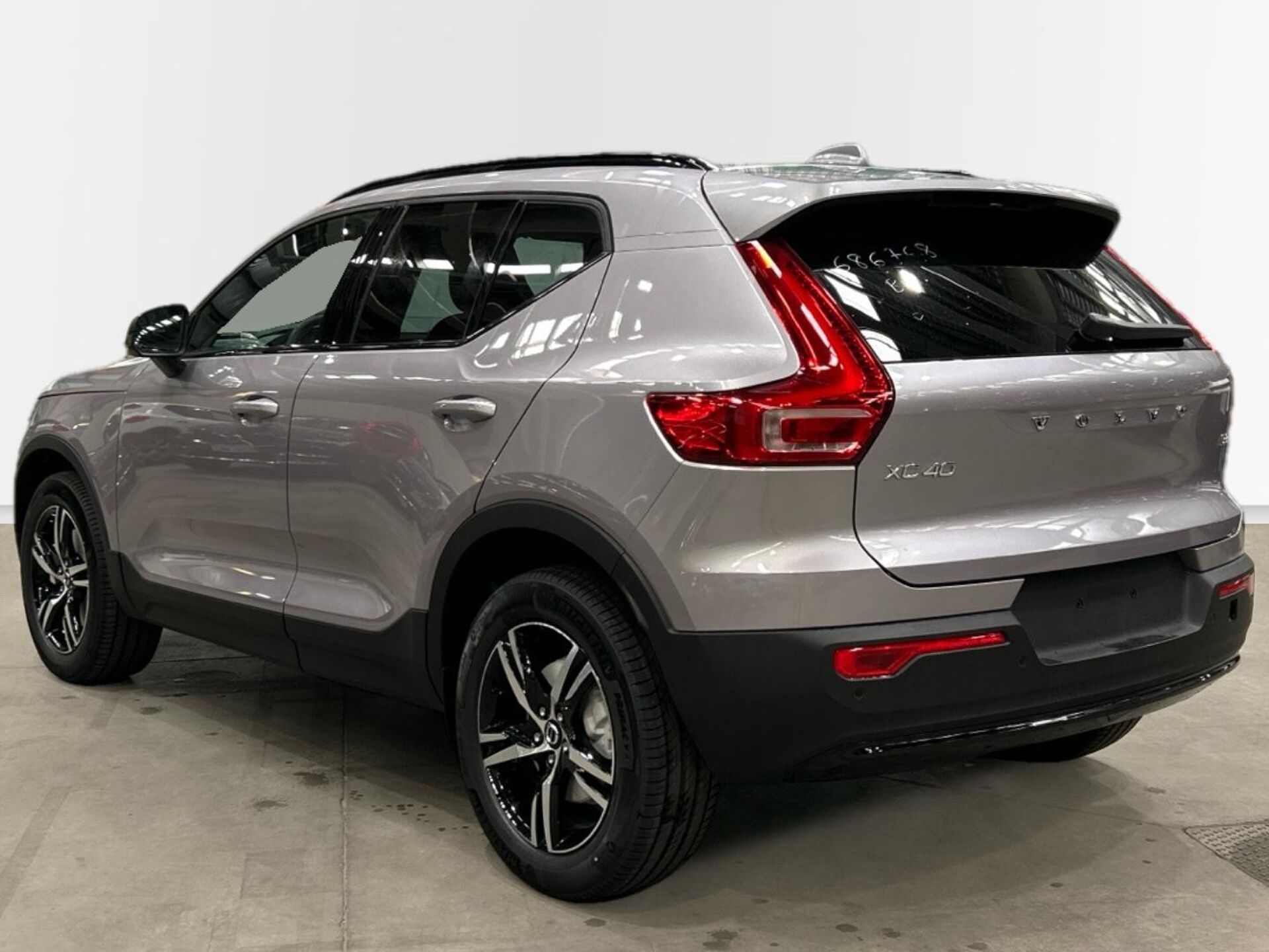 Imagen 2 de VOLVO XC40