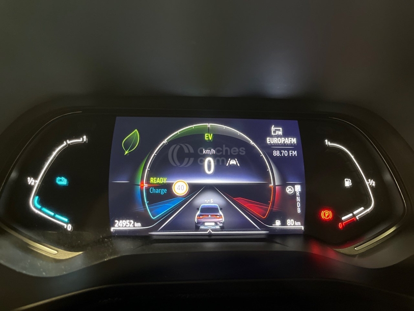 Foto del RENAULT Arkana 1.6 E-Tech Intens 105kW