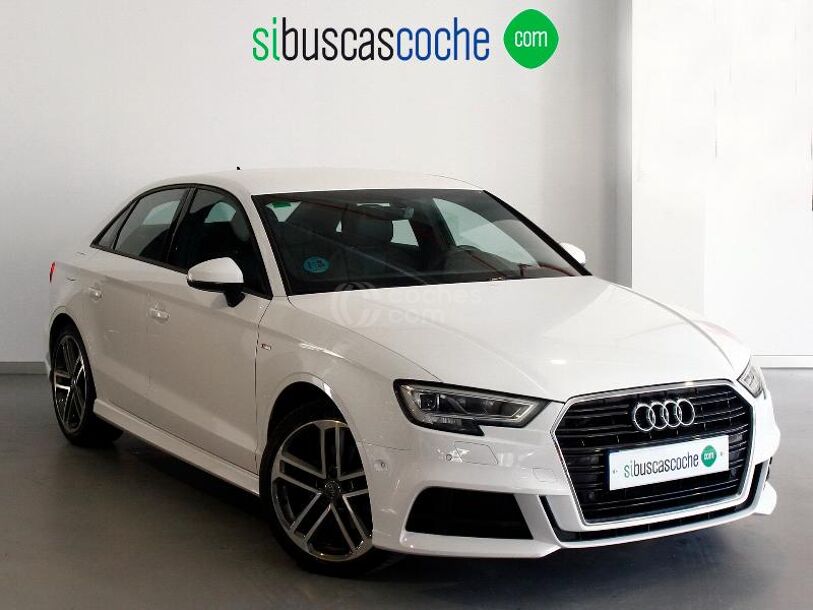 Foto del AUDI A3 Sedán 2.0TDI S Line Edition S-T 110kW