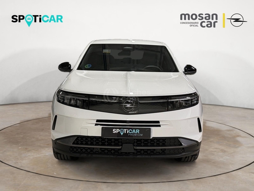 Foto del OPEL Grandland 1.2T XHT Hybrid S&S Edition eDCT6 145