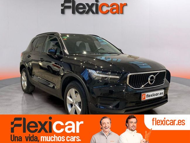 Foto del VOLVO XC40 T2 Momentum Core Aut.