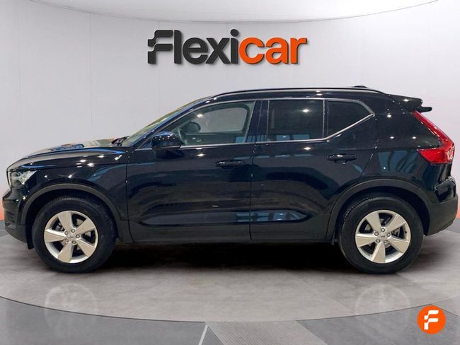Foto del VOLVO XC40 T2 Momentum Core Aut.
