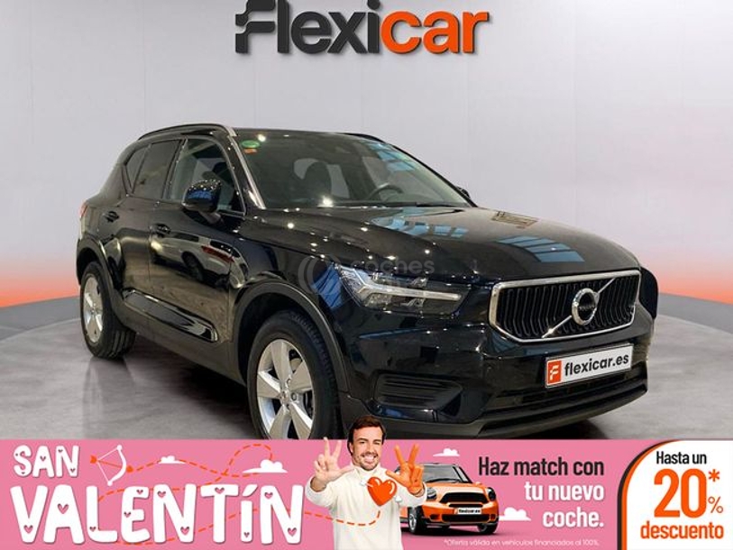 Foto del VOLVO XC40 T2 Momentum Core Aut.