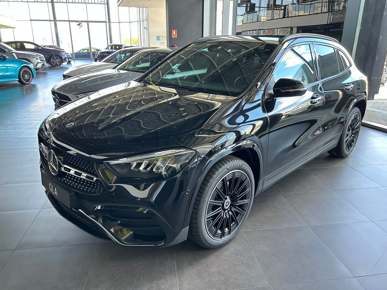 MERCEDES Clase GLA (GLA 250 e con tecnología híbrida EQ) en Badajoz